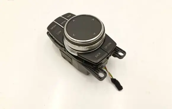BMW 5 G30 G31 G38 Head unit multimedia control 9490075 19226310 901600570017