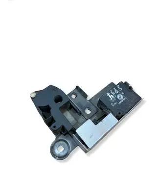 BMW 5 E39 Tailgate window lock/catch/latch 8360193 40620481