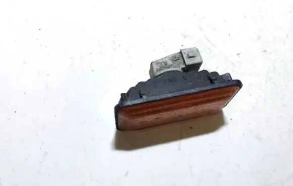 Volkswagen Golf III Front fender indicator light 1h0949117a