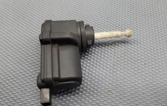 Ford Mondeo MK I Front wiper linkage 94BG13K198AA