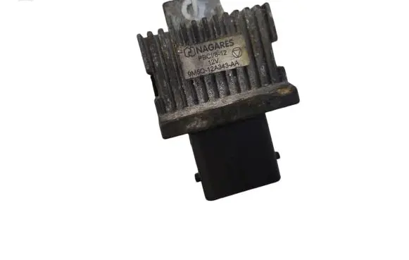 Glow plug pre-heat relay