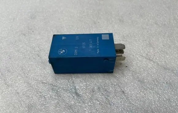 BMW 5 E39 Other relay 6135 1383417
