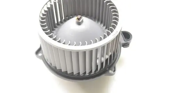 Hyundai Tucson TL A/C air flow flap actuator/motor D316NFFLA