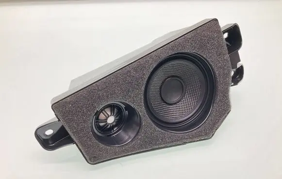 BMW X6 F16 Parcel shelf speaker 9354325