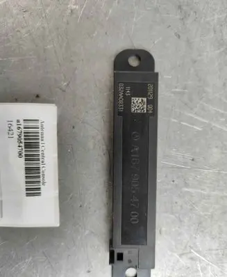 Mercedes-Benz CLA C118 X118 Keyless system antenna a1679054700