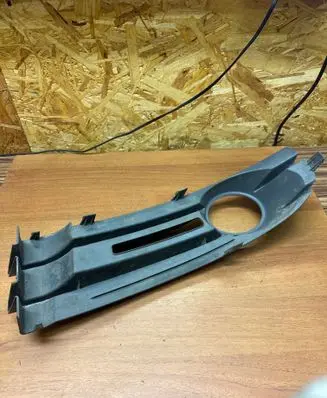 Volkswagen Caddy Front fog light trim/grill 2K0853684A