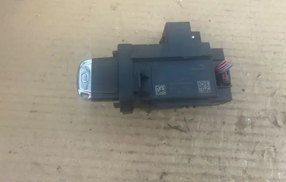 Audi A4 S4 B8 8K Ignition lock 8K0909131 1094761225515022