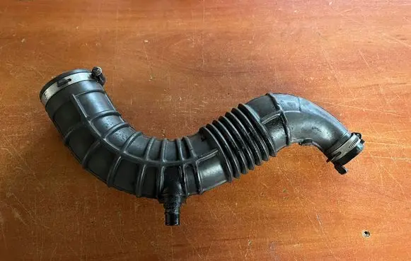 Renault Scenic II - Grand scenic II Air intake hose/pipe 8200500384A