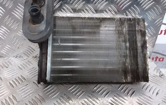 Volkswagen PASSAT B4 Heater blower radiator 1H1819031A