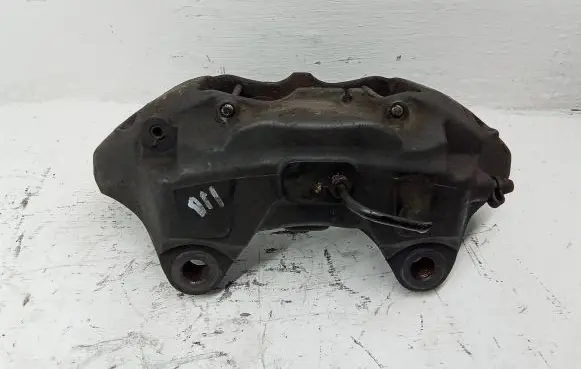 Volkswagen Touareg II Front brake caliper