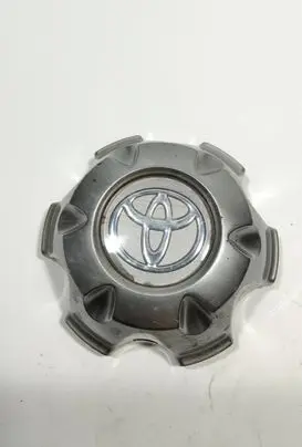 Toyota Hilux (AN10, AN20, AN30) Original wheel cap IMV01