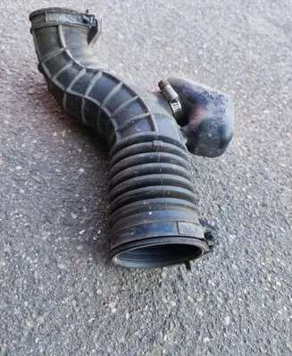 Honda Accord Air intake hose/pipe AFT23