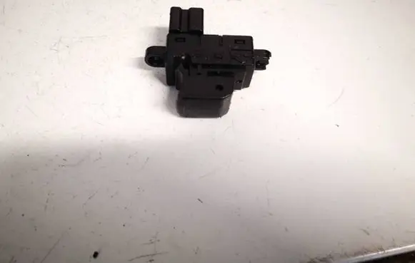 Nissan Qashqai Electric window control switch 25411br00a