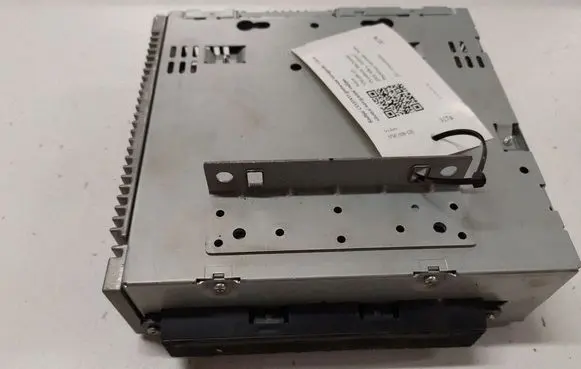 Volvo V50 Radio/CD/DVD/GPS head unit 31285448