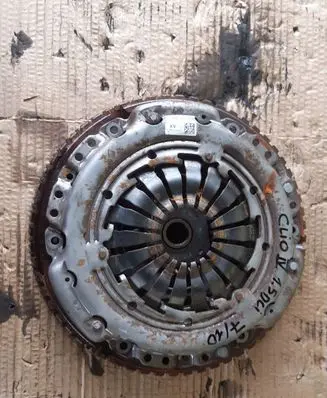 Renault Clio IV Clutch set kit 302050736R