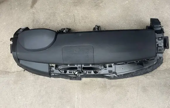Land Rover Discovery 5 Dashboard