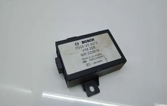 Mitsubishi Carisma Immobilizer control unit/module F005V00072 VIM205 MR522676