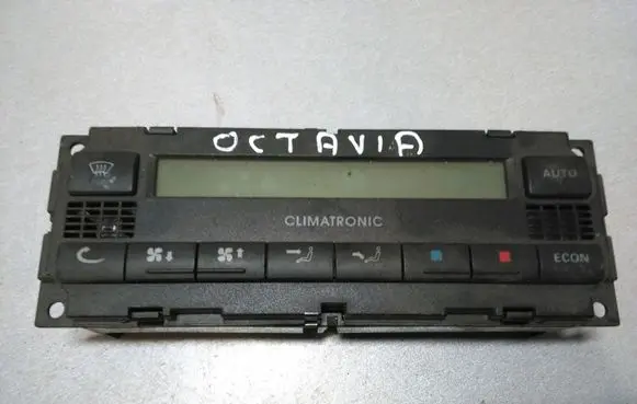 Skoda Octavia Mk1 (1U) Climate control unit 9341706004