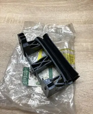 Land Rover Freelander Front door window/glass frame BDU490010 Windowholder
