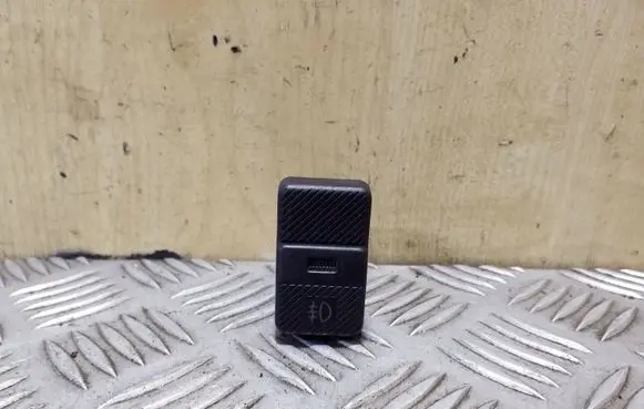 Fog light switch