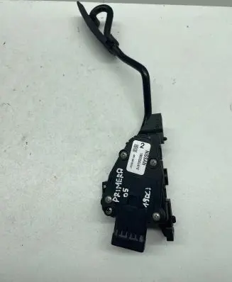 Nissan Primera Accelerator throttle pedal 18002AU410 6PV00862001