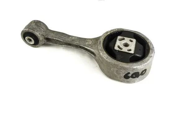 Volkswagen Polo IV 9N3 Engine mount bracket 6Q0199851