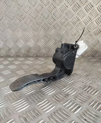 Mercedes-Benz Sprinter W906 Accelerator throttle pedal 0280755025 A4473000200 ZGS001Q001