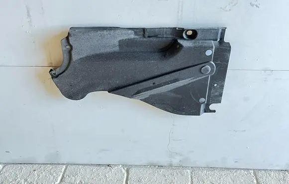 Audi A4 S4 B7 8E 8H Engine splash shield/under tray 8E0825216D
