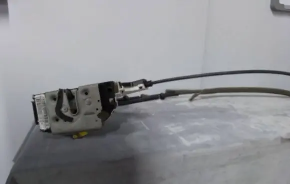 Jeep Grand Cherokee Front door lock P04589913AF 04589913AF
