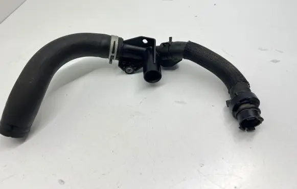 Citroen DS4 Engine coolant pipe/hose 9684589080