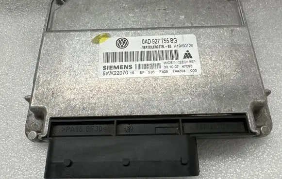 Volkswagen Touareg I Gearbox control unit/module 0AD927755BG H19S0126 5WK22070