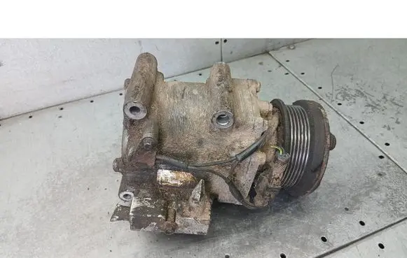 Ford Focus Air conditioning (A/C) compressor (pump) RFXS4H19D647
