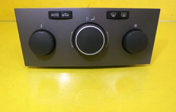 Opel Astra H Climate control unit 13122963