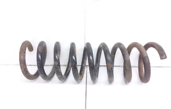 Mercedes-Benz E W210 Front coil spring