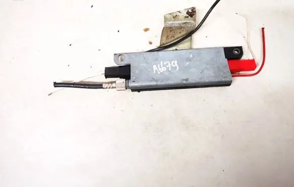Audi 80 90 B3 Antenna control unit 893035225a