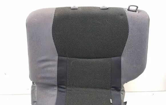 Toyota RAV 4 (XA20) Rear seat 