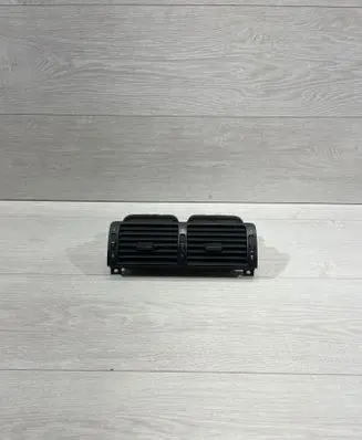 BMW 3 E46 Dash center air vent grill 8370742 8361895
