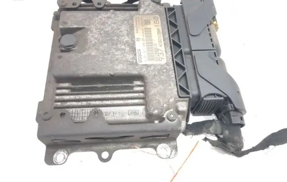 Alfa Romeo 147 Engine control unit/module ECU 028101189655198812