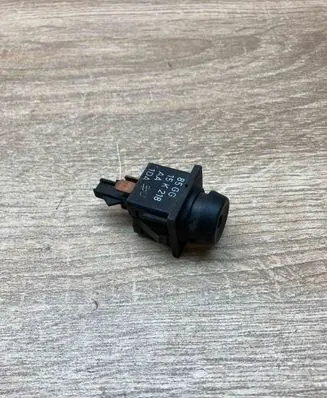 Fog light switch
