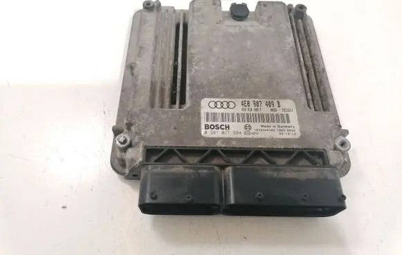 Audi A8 S8 D3 4E Engine control unit/module 4E0907409B 0281011684
