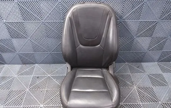 Chevrolet Volt I Front driver seat 22904346 13582679