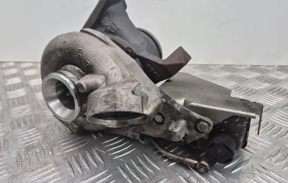 Mercedes-Benz C W203 Turbo A6460900080