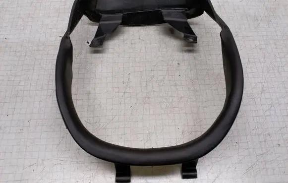 Steering wheel column trim