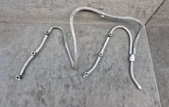 Audi A4 S4 B8 8K Fuel return line/hose 059130218AM 059130218AS