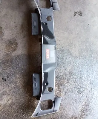 Mercedes-Benz CLS C218 X218 Air intake duct part A2185000755