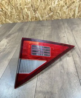 SsangYong Rodius Tailgate rear/tail lights