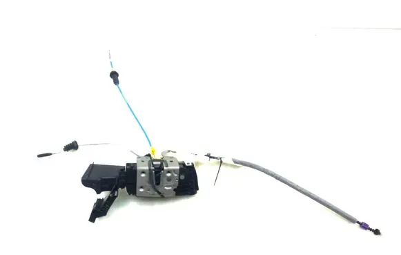 Mercedes-Benz B W246 W242 Front door lock A1667200735