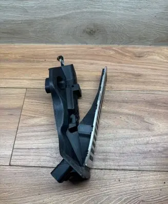 Volkswagen Golf Plus Accelerator throttle pedal 1K1721503AF 05091 6PV00889022