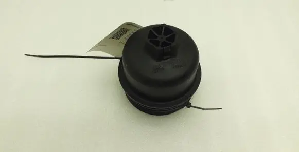 Mini One - Cooper Coupe R56 Oil filter cover 6790413640