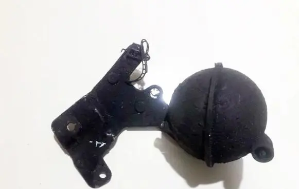 Volkswagen Golf IV Vacuum air tank 054129808